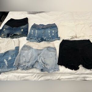 Maternity shorts. 6 pairs.